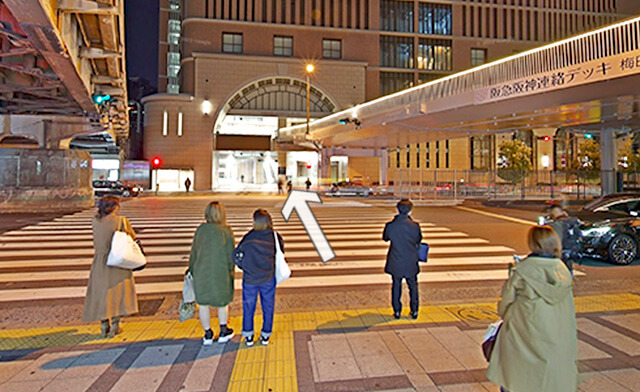 JR「大阪駅」御堂筋口からCIENまでの経路の写真