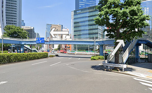 JR「新宿駅」西口からCIENまでの経路の写真