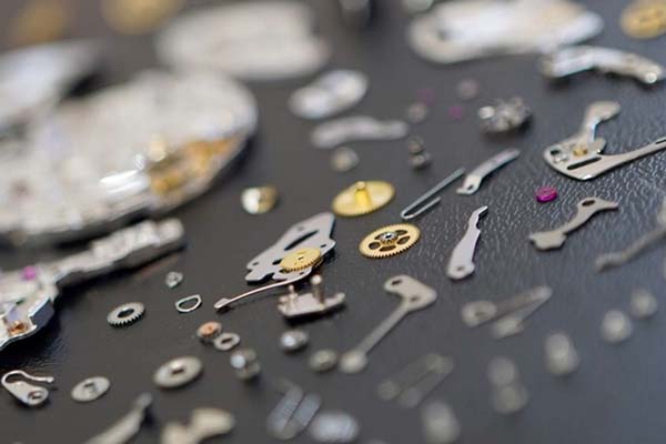 ロレックスのオーバーホールが必要な理由は？